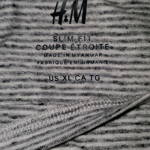 Men's H&M tshirt